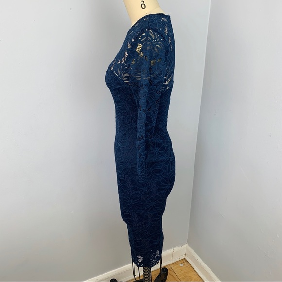 AX Paris Floral Mesh Bodycon Dress - Picture 2 of 8